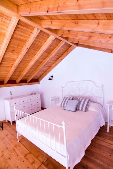 Aegli Deluxe Apartment *